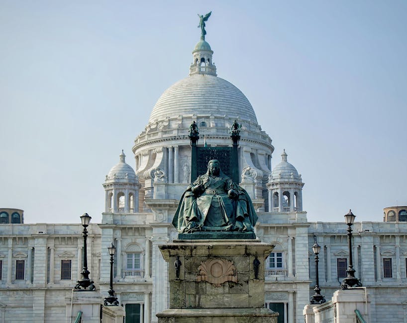 How To Safarkolkata: Explore Kolkata Safely — Best Guide 2026 2 How To Safarkolkata — Kolkata Cityscape With Victoria Memorial - Image 2
