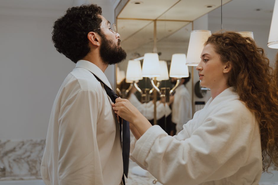 Learn How To Tie A Tie