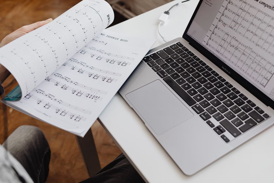 Best Cab Book For A Smooth Ride (2026) 1 Best Cab Book — What Makes A Good Cab Book?